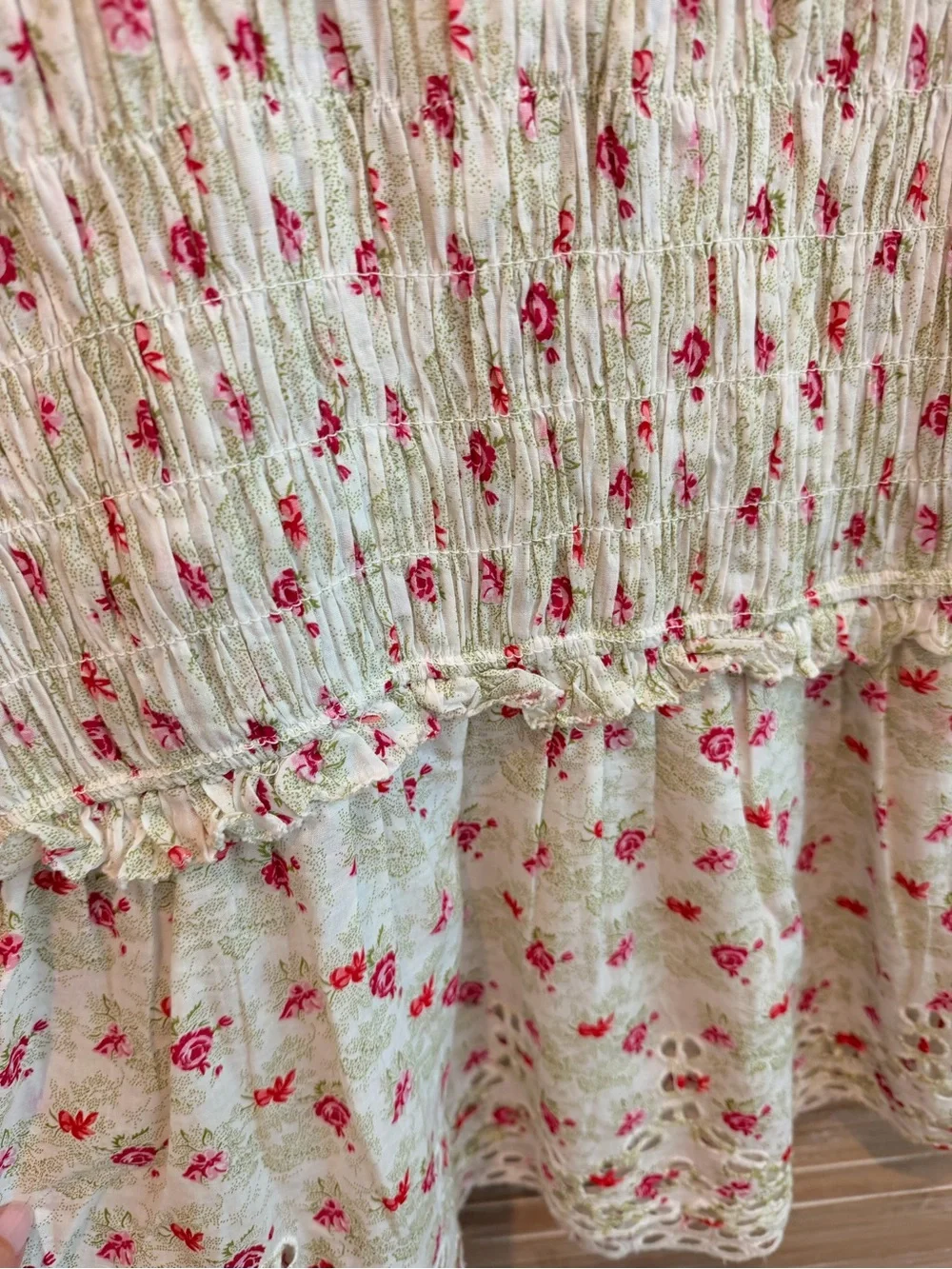 NWT Anthropologie Ruched Sleeve Smocked V-Neck Floral Blouse (Size XS)